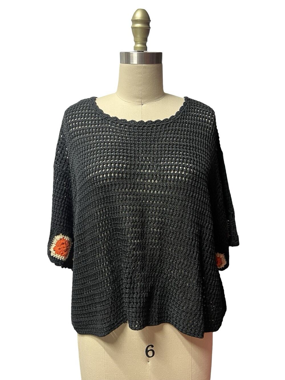 Elan Crochet Granny Square Retro Style Pullover Black Boxy Sweater Boho SZ M